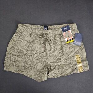 Gap shorts
